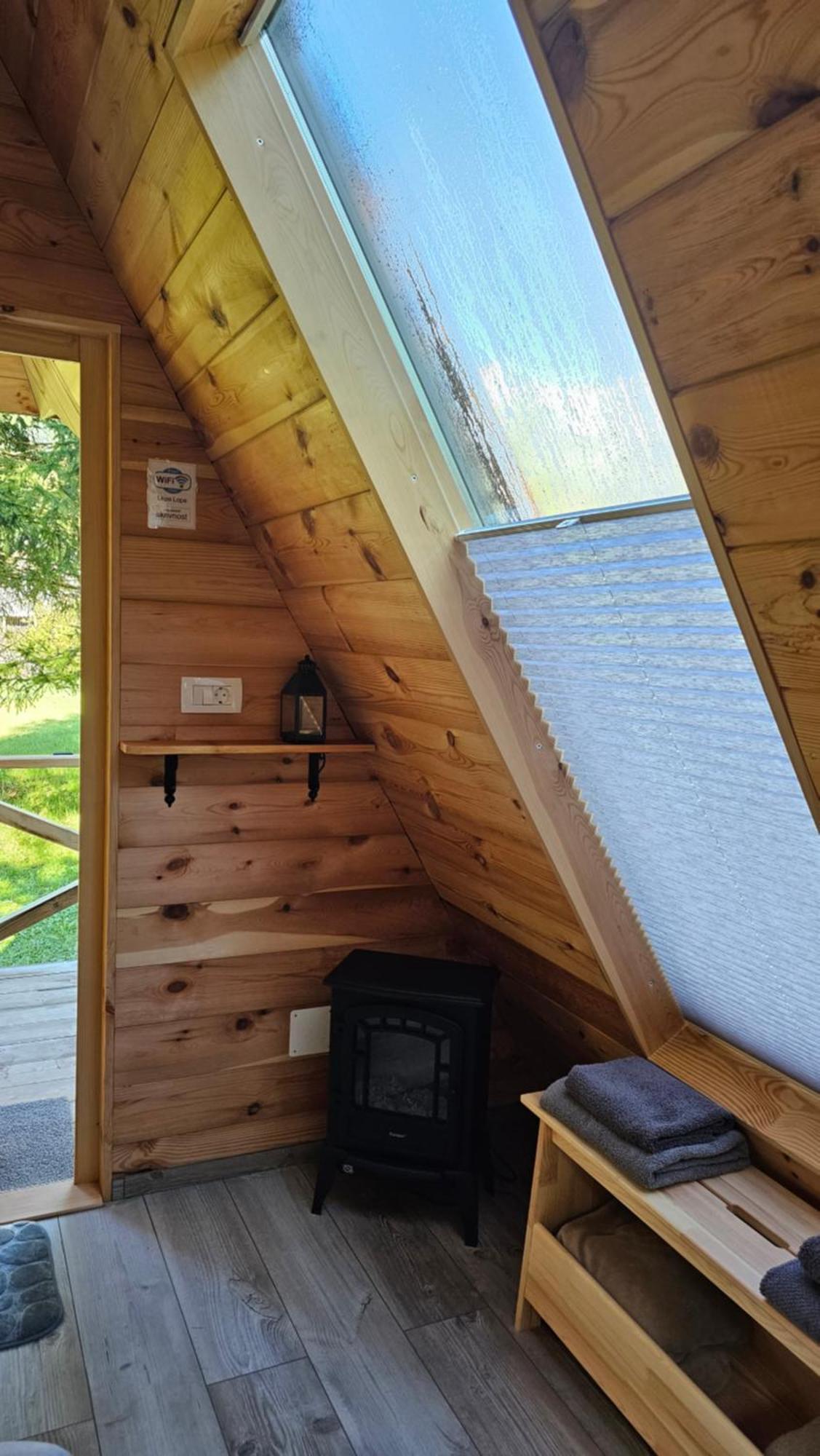Lepa Lopa Resort Stahovica Rum bild