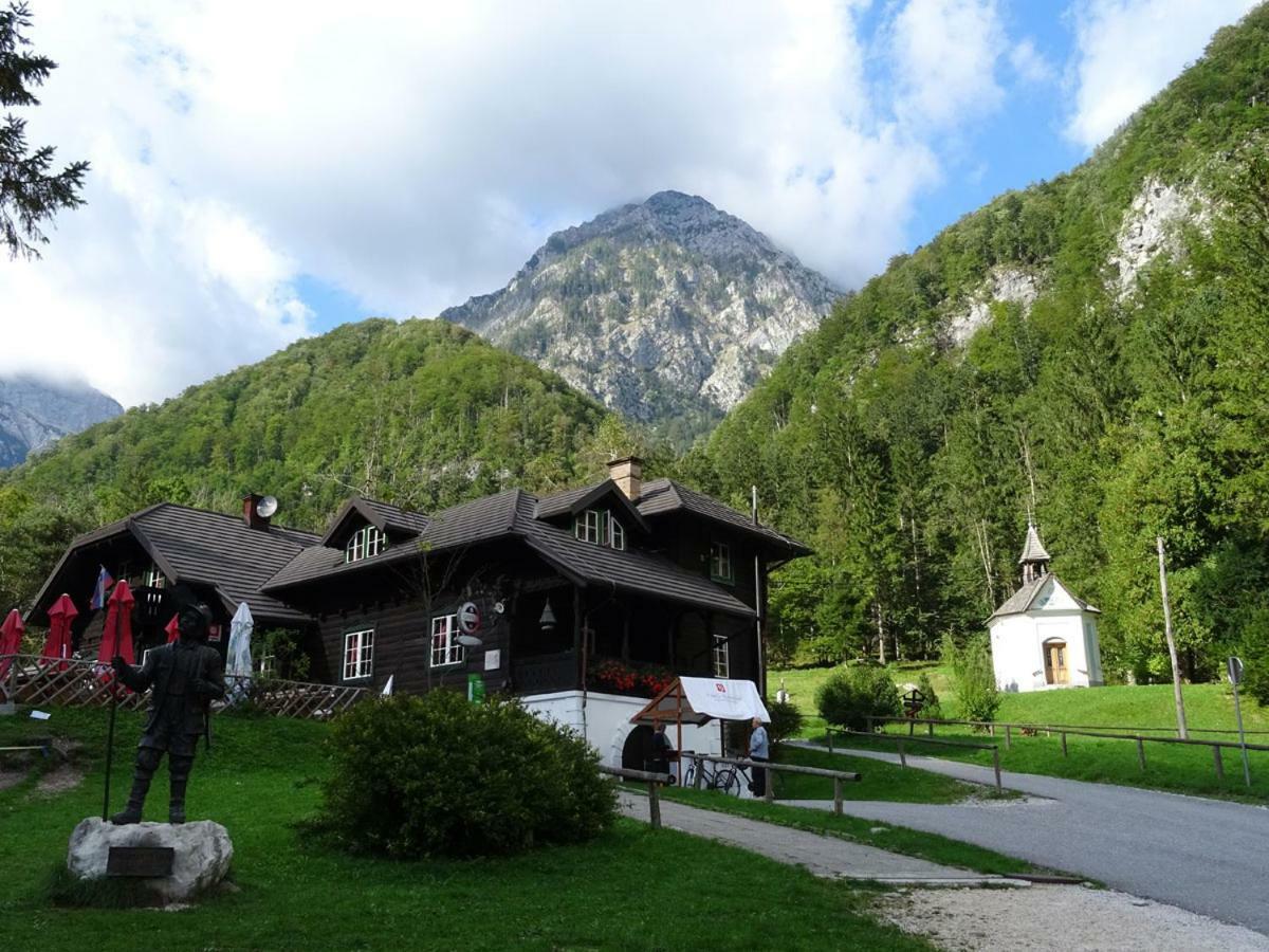 Lepa Lopa Resort Stahovica Exteriör bild
